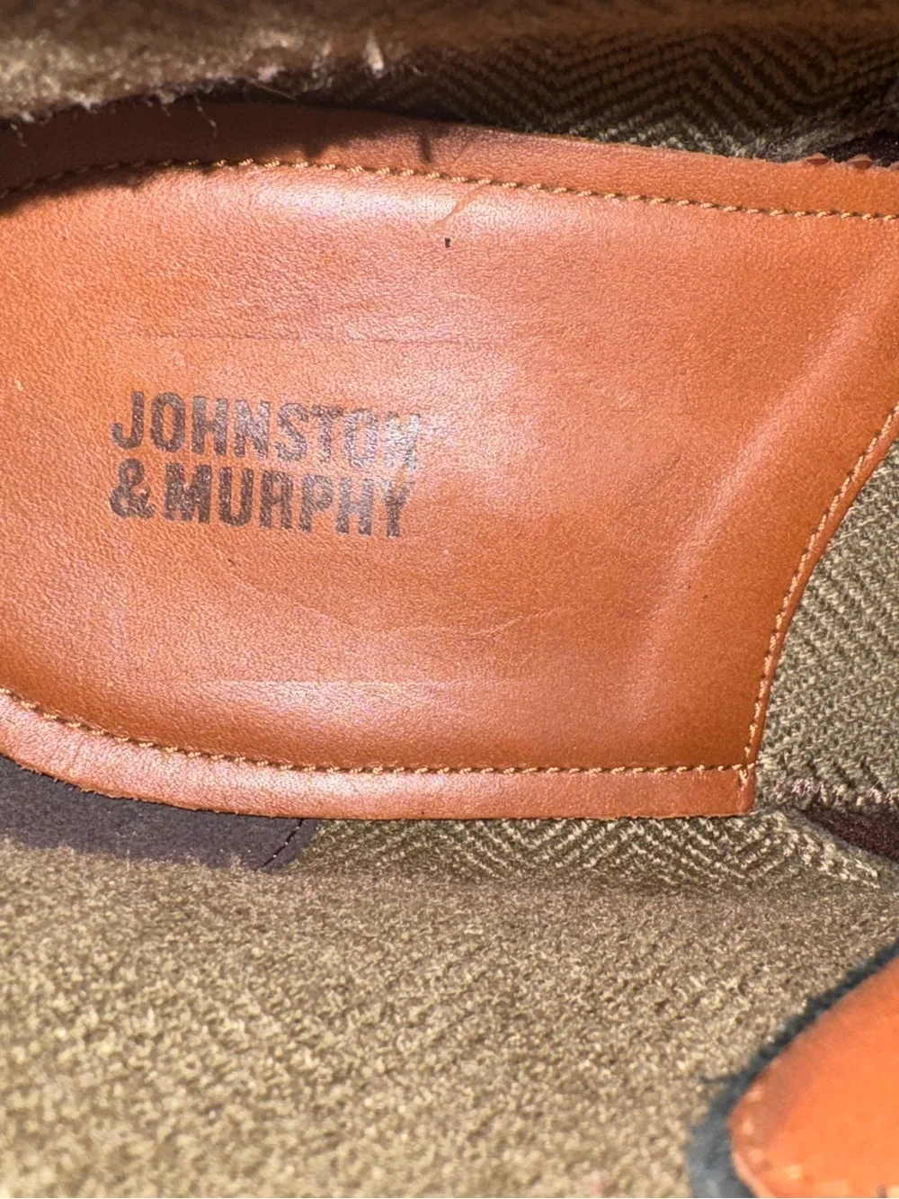 (Like New)  Men’s Black Leather Chukka Boots with Contrast Stitching.